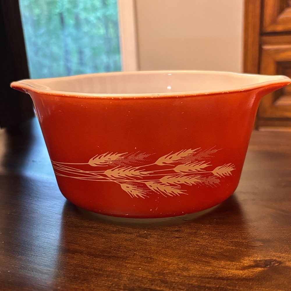 Red Wheat Pattern Casserole Dish - Home Kitchen